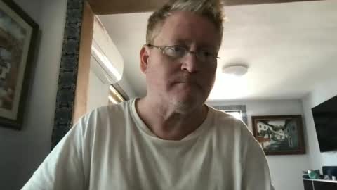 Hola online show from January 28, 6:17 pm