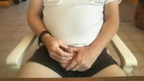 Hola online show from March 19, 8:13 pm