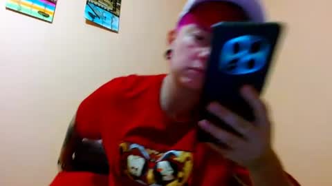 Snapshot of tomboyblue chatting on July 22, 4:37 am Blue online show from July 22, 4:37 am