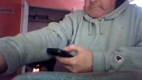 Snapshot of tomcat4848 chatting on February 3, 8:03 pm tomcat4848 online show from February 3, 8:03 pm