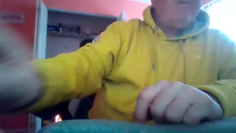 Snapshot of tomcat4848 chatting on February 6, 8:01 pm tomcat4848 online show from February 6, 8:01 pm