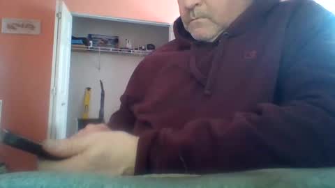 Snapshot of tomcat4848 chatting on February 12, 8:04 pm tomcat4848 online show from February 12, 8:04 pm