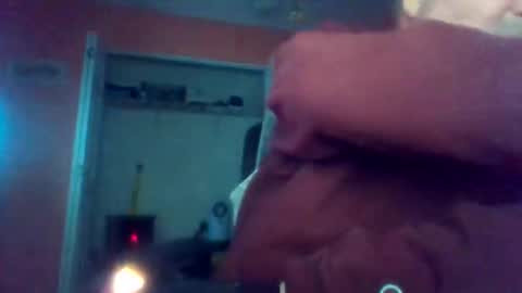 Snapshot of tomcat4848 chatting on March 8, 2:37 am tomcat4848 online show from March 8, 2:37 am