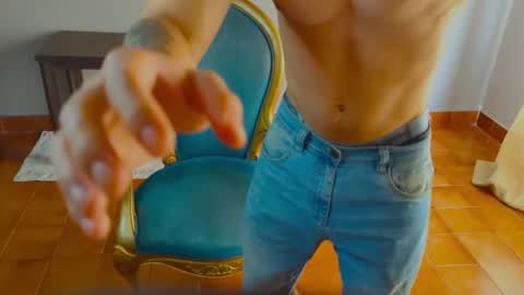 tomDavisXl online show from October 27, 4:33 pm