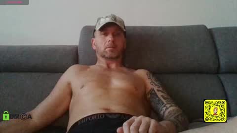 TOM online show from January 28, 3:25 pm