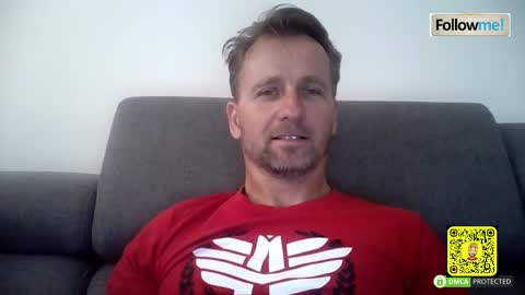 TOM online show from October 31, 8:37 am