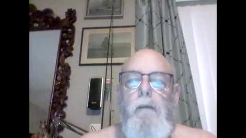 Tommie online show from January 6, 12:09 pm