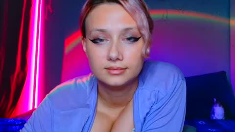 Galadriel online show from March 4, 11:40 am