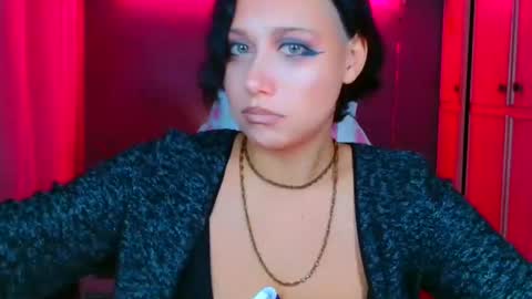 Galadriel online show from October 18, 5:35 pm