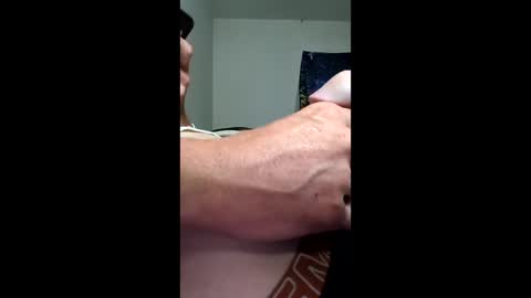 tommy11085 online show from April 16, 6:03 am