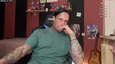 Tommy and Katana online show from January 10, 6:06 pm