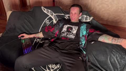 Tommy and Katana online show from February 2, 4:32 pm