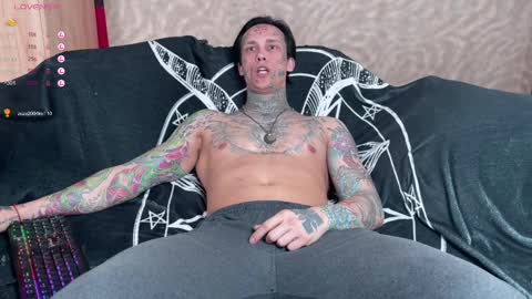 Tommy and Katana online show from February 12, 7:13 am