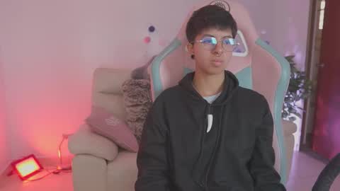 Blue  online show from October 2, 2:13 pm