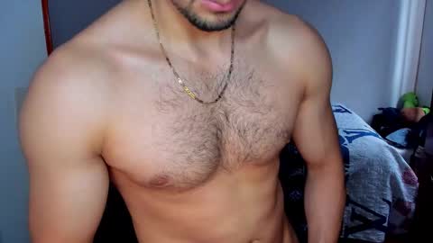 Twitter BreddTommy IG tommy bredd online show from February 21, 5:58 pm