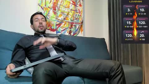 tommy_raym0ndg online show from December 20, 9:50 pm