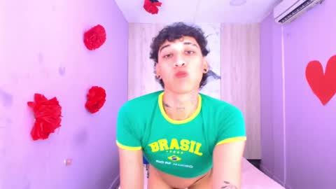 Snapshot of tommy_sweet1 chatting on February 28, 8:09 am tommy_sweet1 online show from February 28, 8:09 am