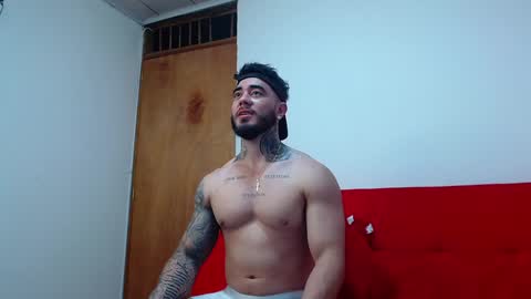 Snapshot of tommyblessd1 chatting on January 22, 9:13 am Steven online show from January 22, 9:13 am