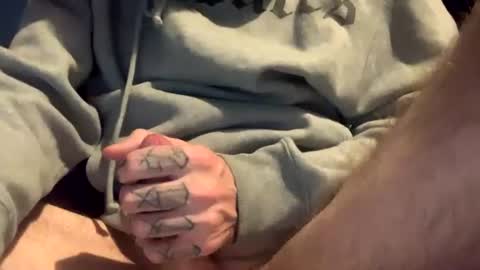 tommycumsloads online show from July 20, 12:47 am