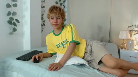 Tommy Foxboy online show from January 31, 4:17 pm