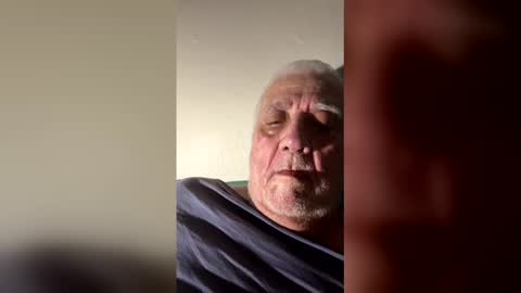 Snapshot of tommygun4969 chatting on February 22, 9:30 am tommygun4969 online show from February 22, 9:30 am