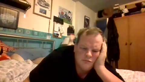 tommyp1990115543 online show from November 9, 7:06 am