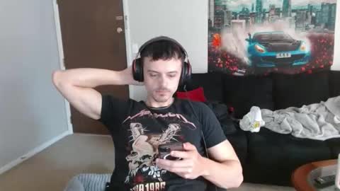 Snapshot of tommystrokes_ chatting on December 2, 7:20 pm Tommy Strokes online show from December 2, 7:20 pm