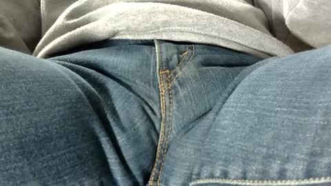 Snapshot of tomscibbly chatting on December 5, 11:29 pm tomscibbly online show from December 5, 11:29 pm