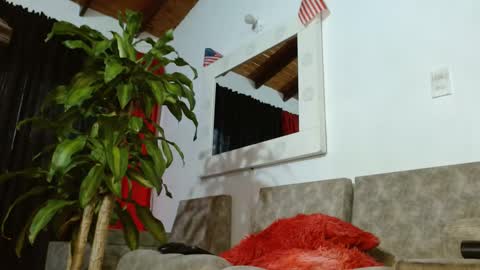 sebasmontoya 777 online show from September 29, 10:47 pm