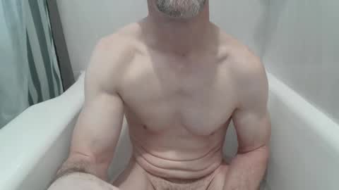 Snapshot of tomtally6996 chatting on February 8, 6:55 pm tomtally6996 online show from February 8, 6:55 pm