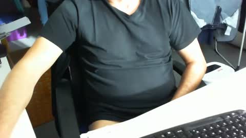 Snapshot of tomtom02029 chatting on November 18, 9:36 am Tom online show from November 18, 9:36 am