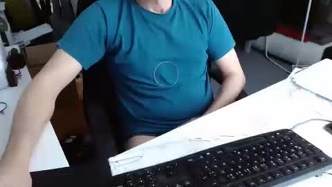 Tom online show from February 20, 11:22 am