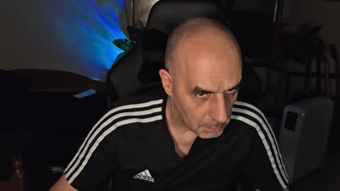 toninspektor online show from March 18, 8:12 pm