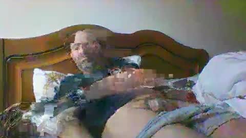 Snapshot of tonio1972 chatting on May 20, 9:48 am tonio1972 online show from May 20, 9:48 am