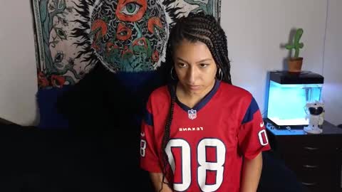 Snapshot of tony_and_sophia chatting on February 28, 11:00 am Sophia Tony online show from February 28, 11:00 am