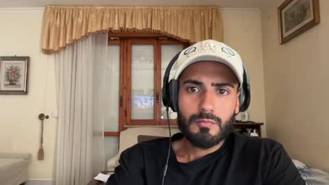 Snapshot of tony_dark_polo chatting on July 4, 11:38 am Tony Dark Polo online show from July 4, 11:38 am