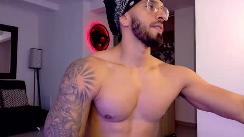 tony muscle1 online show from September 27, 10:48 pm