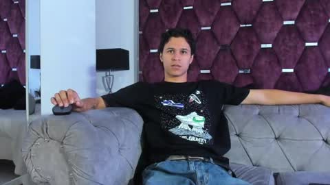 Snapshot of tonybenedetti chatting on July 18, 9:40 pm Tony Benedetti online show from July 18, 9:40 pm