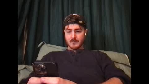 Snapshot of tonydigitt chatting on November 25, 10:10 pm tonyd online show from November 25, 10:10 pm