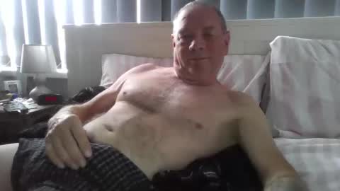 tonygibbson62 online show from June 6, 8:52 am