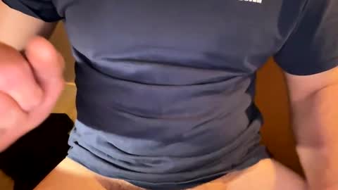 tonymontana202323898991 online show from April 15, 7:32 pm