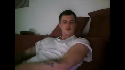 tonystrawberry online show from January 9, 10:55 pm