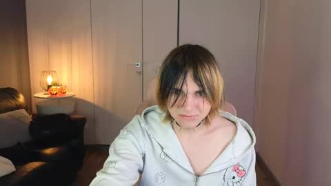 too_silly_ online show from May 26, 9:11 pm