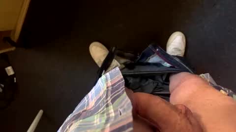 Snapshot of toohot2handle2 chatting on November 28, 3:20 am toohot2handle2 online show from November 28, 3:20 am