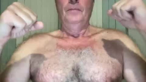 tookie1019 online show from November 2, 7:00 am