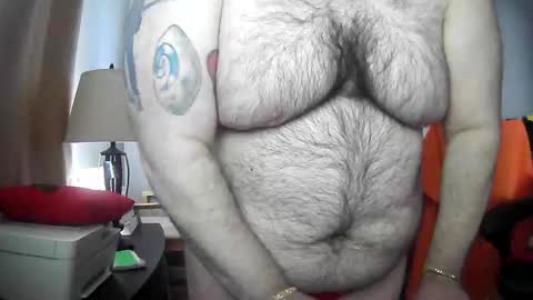 tooprettyfourprison online show from December 1, 4:01 pm