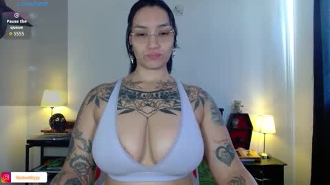 toothyy online show from January 19, 12:42 pm