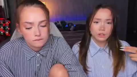 Snapshot of top_twins chatting on July 16, 4:46 pm Yara online show from July 16, 4:46 pm