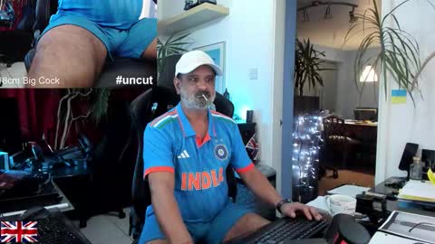 topalphaboss online show from October 7, 7:55 pm