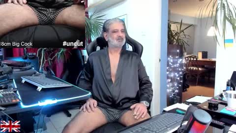 topalphaboss online show from November 30, 3:10 am